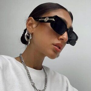Retro Y2K woman's sunglasses